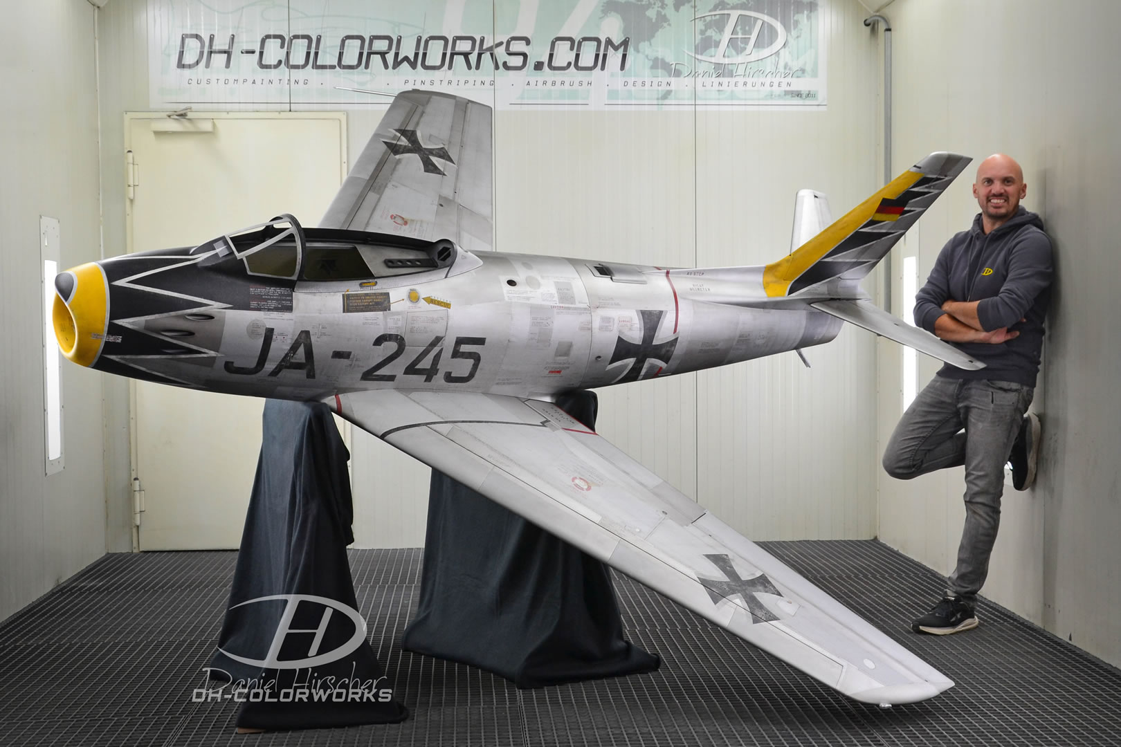 DH Colorworks - Daniel Hirscher